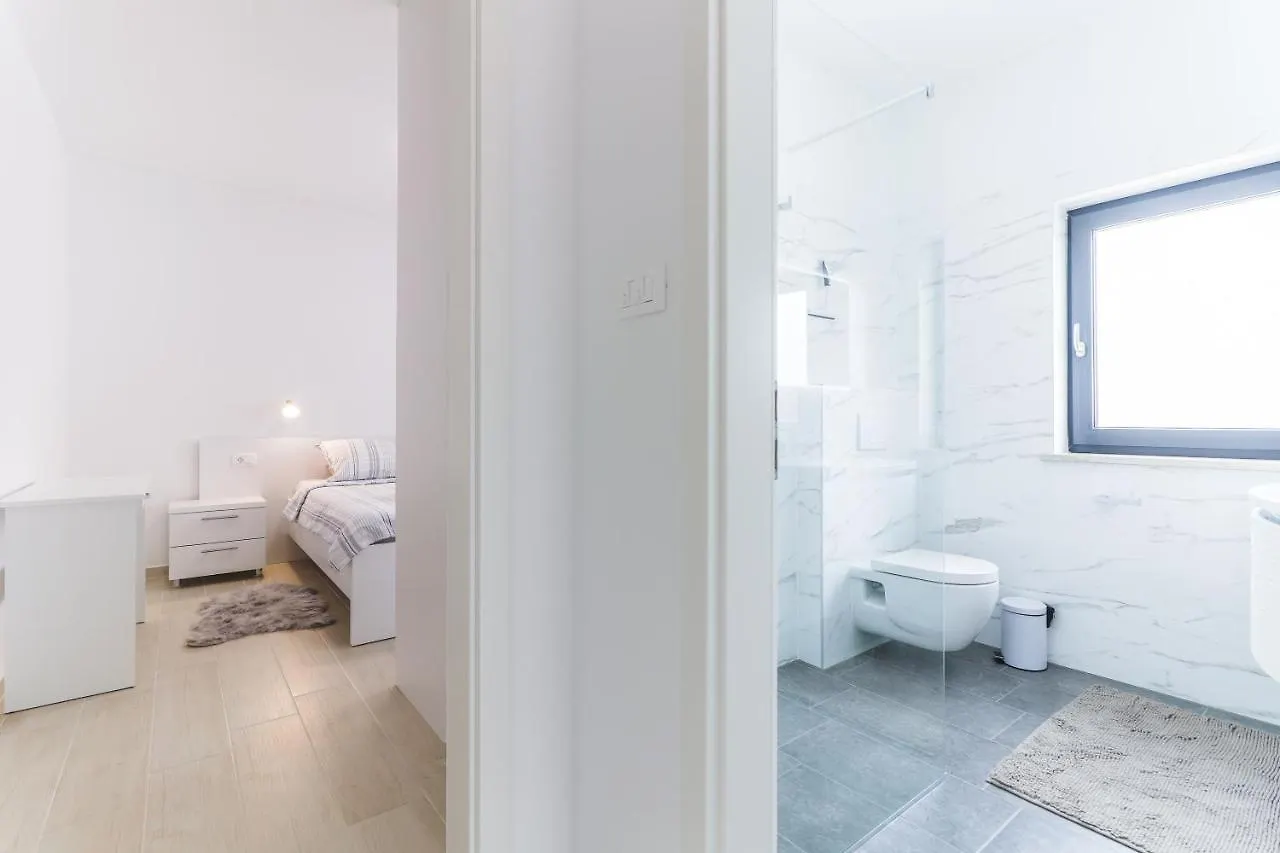 Dream Apartments With Pool - Poreč 0*,  Kroatien
