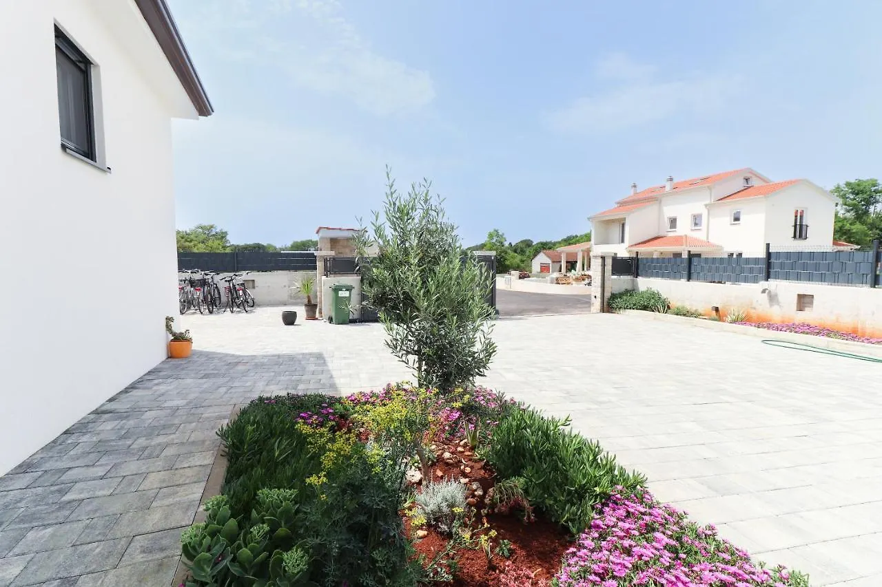 Dream Apartments With Pool - Poreč